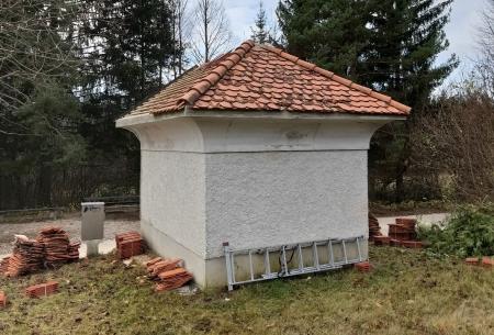 ZAMENJAVA KRITINE KAPELICA LOŠKO 04 FOTO BOŠTJAN OTONIČAR